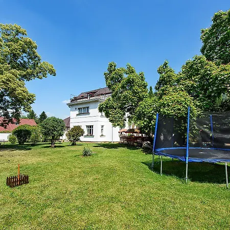 마리 - 루이자 호텔 3*