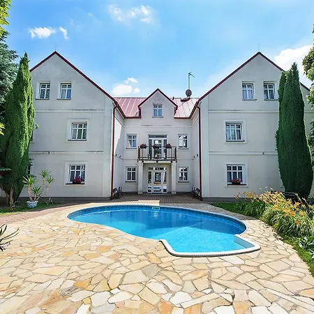 호텔 마리 - 루이자 3*