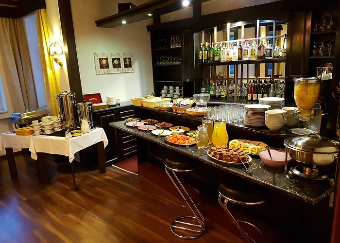 酒店 玛丽酒店 - 路易莎 3*